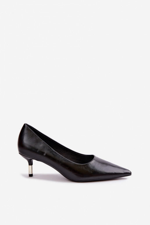 Schuhe mit niedrigem Absatz in Schwarz Pelina