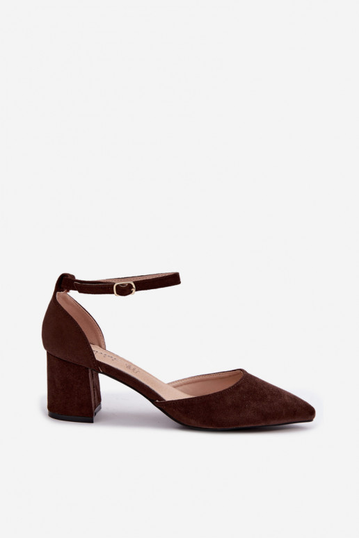 Schuhe mit Absätzen und Riemen Olenae