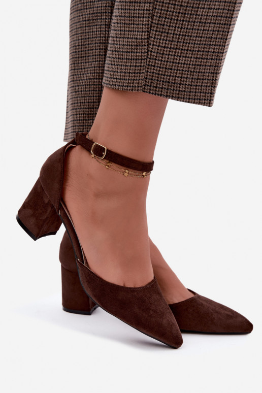 Schuhe mit Absätzen und Riemen Olenae