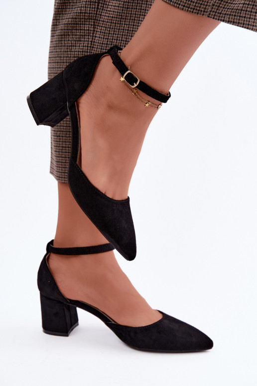 Schwarze Schuhe mit Absätzen und Riemen Olenae