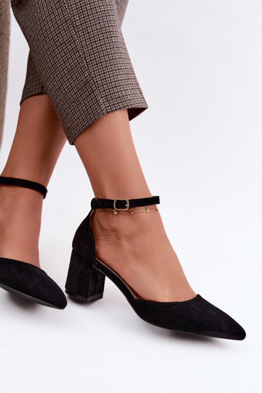 Schwarze Schuhe mit Absätzen und Riemen Olenae
