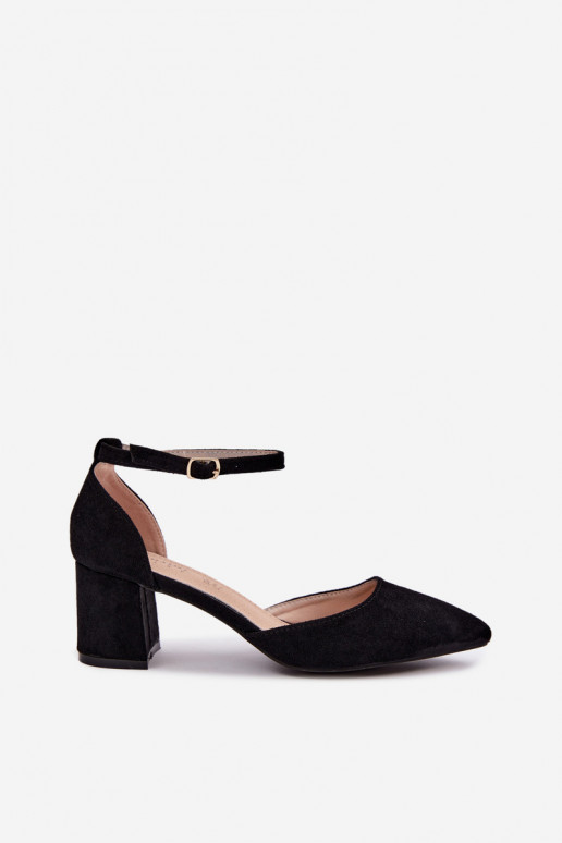 Schwarze Schuhe mit Absätzen und Riemen Olenae