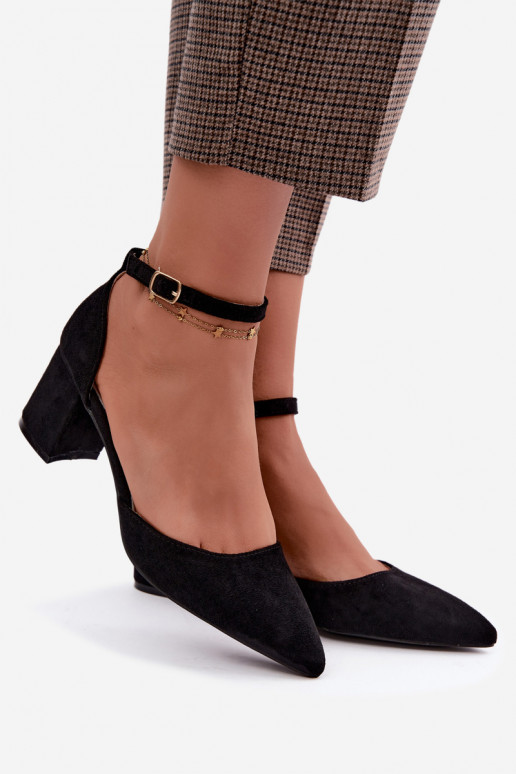 Schwarze Schuhe mit Absätzen und Riemen Olenae