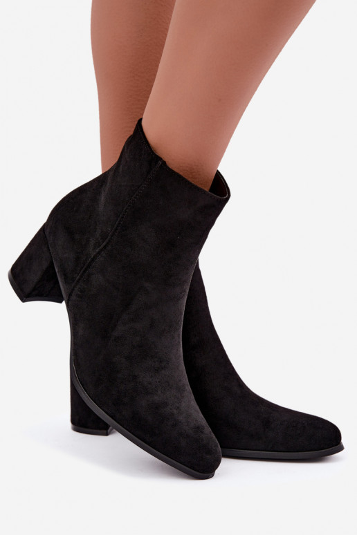 Isolierte Damen-Stiefeletten mit Absatz Brella in schwarzer Farbe