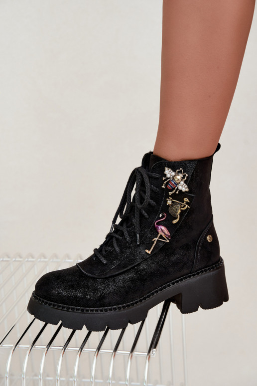 Fauxleder Arbeitsknöchelstiefel mit Schnallen in Schwarz
