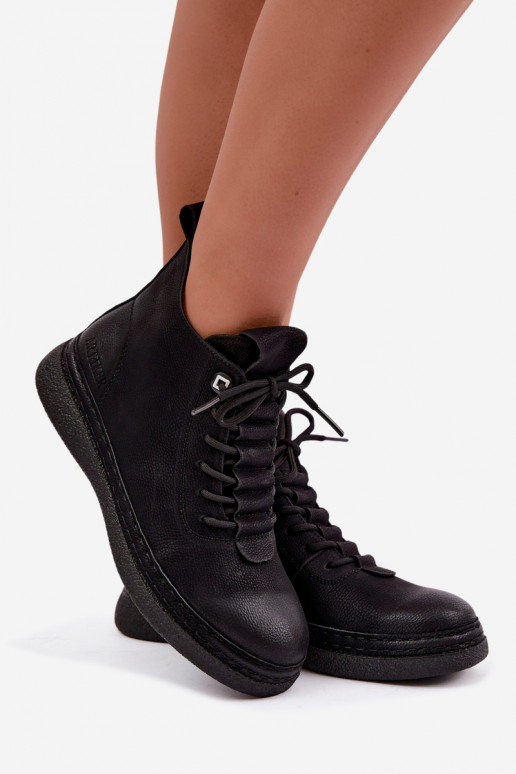 Wärmende Stiefeletten aus Kunstleder Artiker in Schwarz