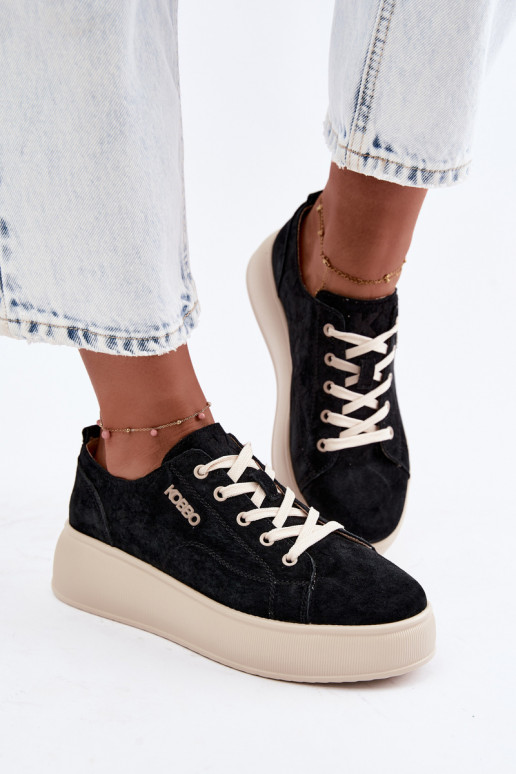 Fauxvelours-Sneaker mit Plateau Kobbo in Schwarz