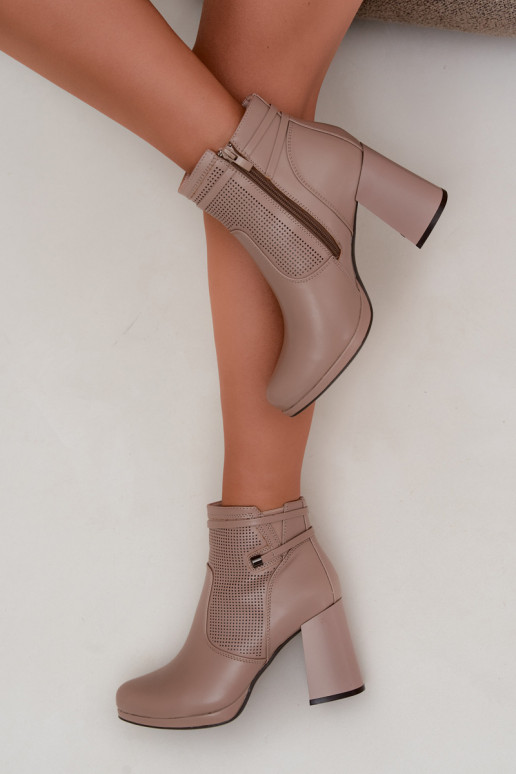 sich Zuarm laufen Stiefel mit Absätzen Beige Ermöglichtlissa