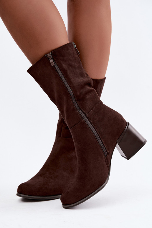 Wärmende lange Stiefel aus Kunstveloursleder Klocke in Schokolade