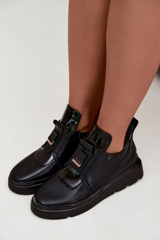 Schwarze Leder-Stiefel mit Plateau T.Sokolski KEN-J26-419