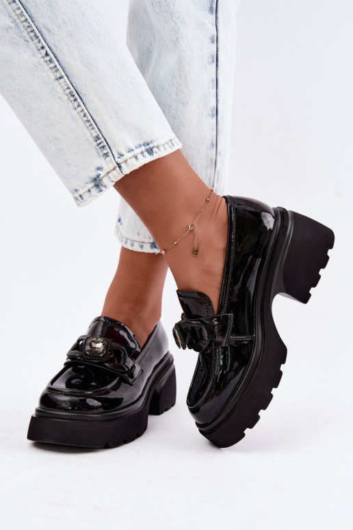mit Lackeffekt Haut Schuhe mit Ornamenten Artiker 55C1069 schZuarze Farbe