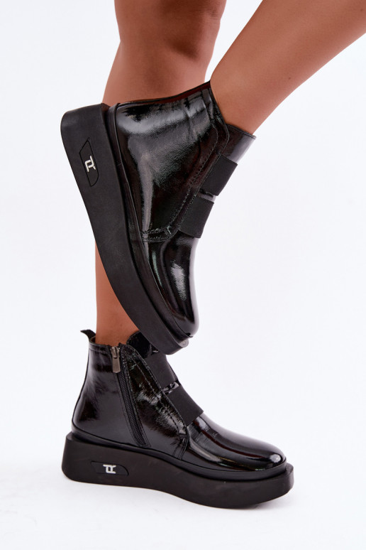 Schwarze Leder-Stiefeletten mit Plateau und Lackeffekt Artiker 55C0820