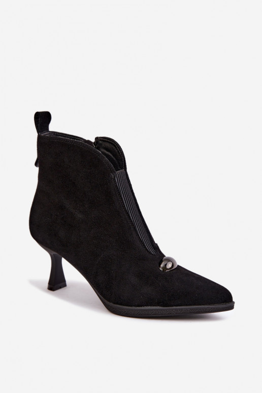 Damen Schuhe aus Kunstveloursleder mit Absatz T.Sokolski S2 Z26-281 in schwarzer Farbe