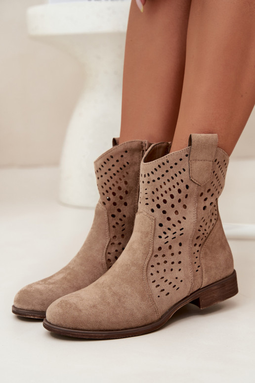 Ausschnitt-Damen Stiefeletten mit breiten Absätzen in sandfarbenem Amisna