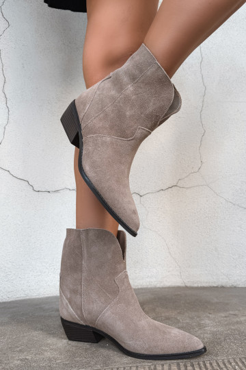 Damen Stiefeletten im Cowboy-Stil mit Absatz aus natürlichem Veloursleder sandfarben Norelle