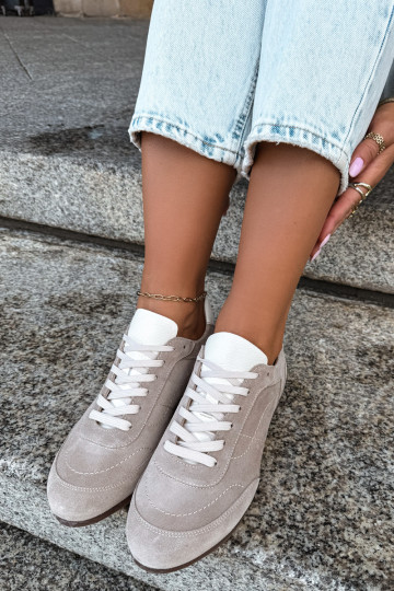 Barefoot Sneaker mit Stickereien in Sandfarbe Zazoo N1414 2