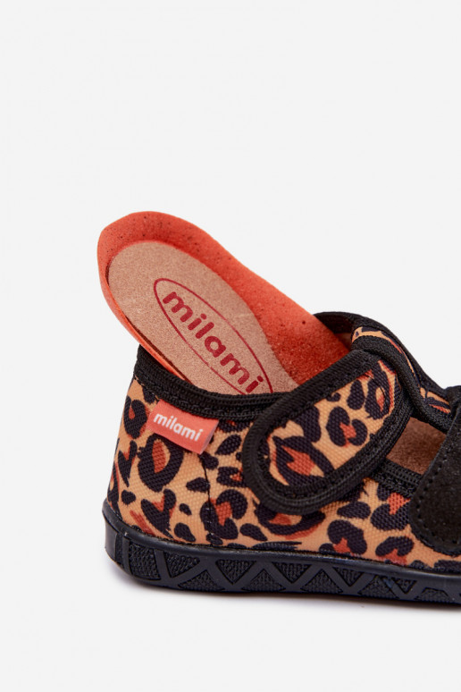 Kinderschuhe Milami mit Klettverschlüssen und Leopardenmustern in Schwarz und Gelb Reathiana