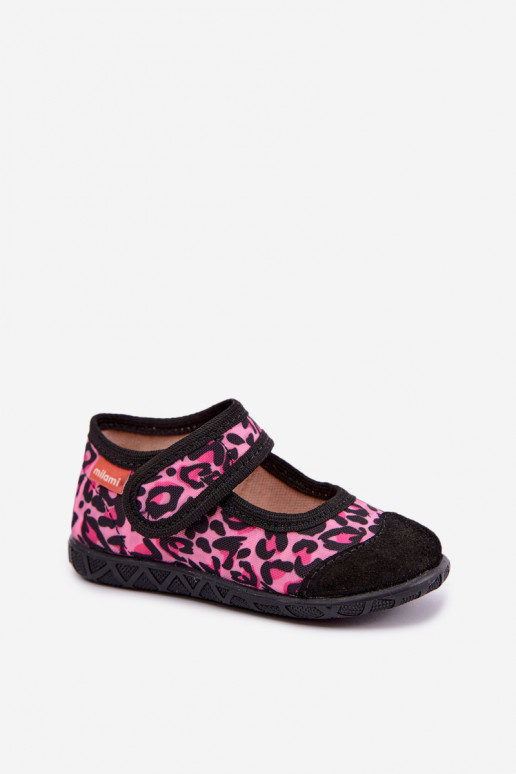 Kinderschuhe Milami mit Klettverschlüssen und Leopardenmustern in Rosa und Schwarz Esnia