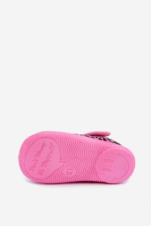 Elastische Kinderschuhe Milami mit Klettverschlüssen und Leopardenmustern in Rosa Ambette