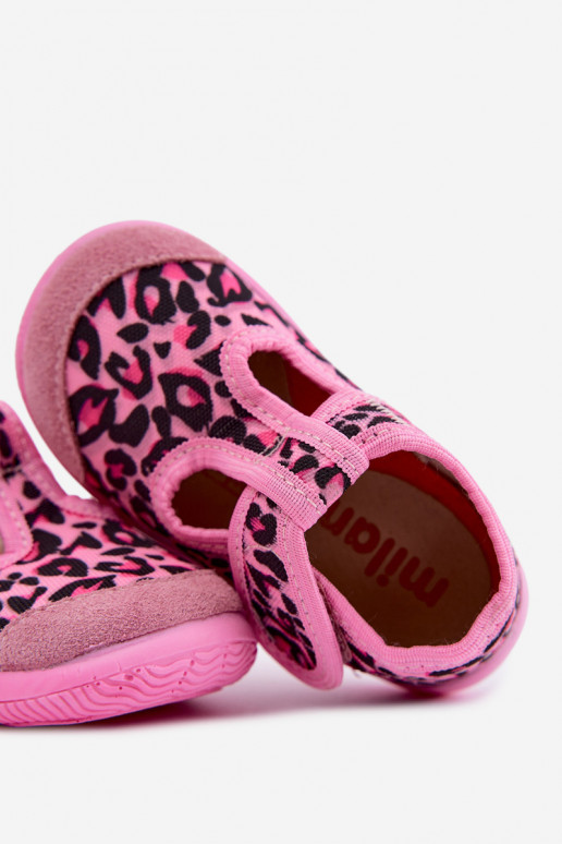 Elastische Kinderschuhe Milami mit Klettverschlüssen und Leopardenmustern in Rosa Ambette