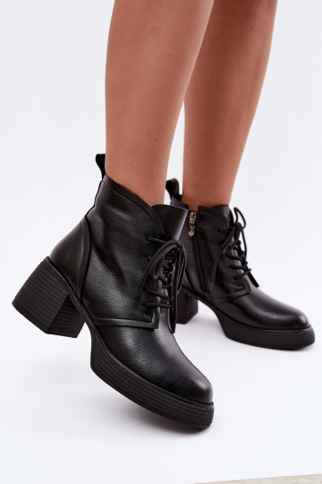 Damen isolierte Stiefeletten D&A CR62-3368 in Schwarz 2