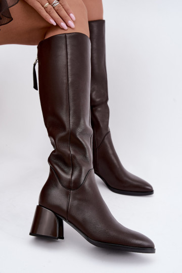 Leder gefütterte Damenlange Stiefel mit Absatz D&A JC62-1069 schokoladenbraun