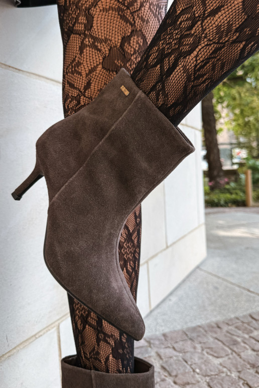 Wildlederstiefel mit dünnen Absätzen und Isolierung, zum Hineinschlüpfen Big Star UU274492 braun