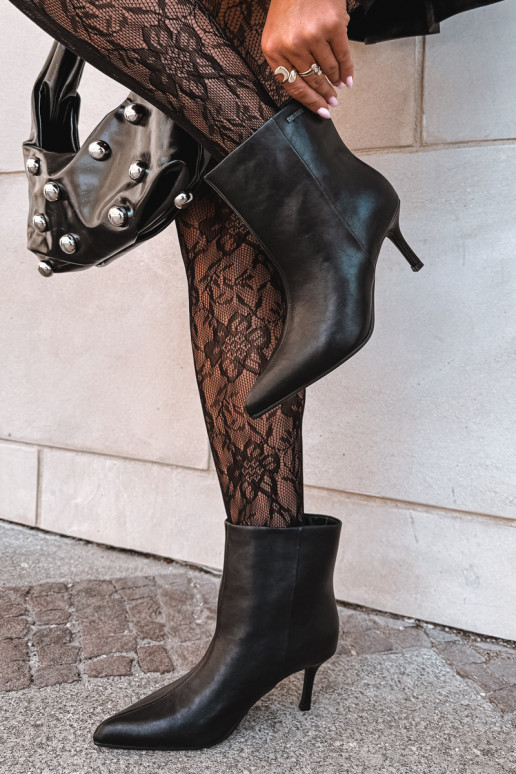 Stiefeletten mit dünnen Absätzen und Isolierung, zum Hineinschlüpfen Big Star UU274494 schwarz