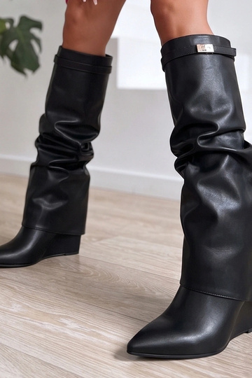 Schwarze Stiefeletten auf Plattform mit gefaltetem Schaft Elissabeth