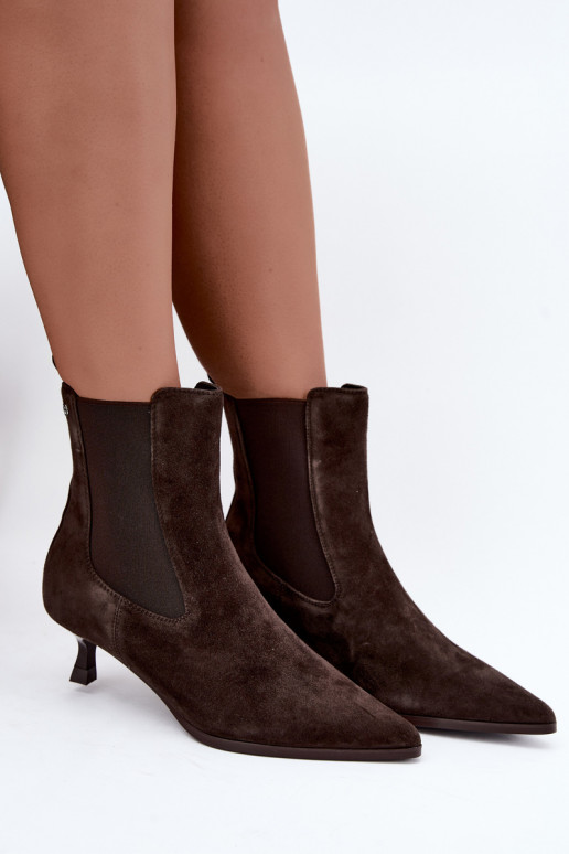Wärmende Velourslederstiefel mit Absätzen Tai turiciejka K7756-02 in Schokolade