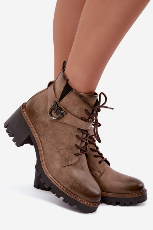 Wärmende Damen-Stiefeletten in Braun Calielle