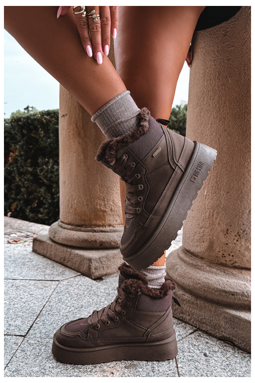 Damen Schneestiefel mit Schnürsenkeln und Fell dunkelbraun Big Star