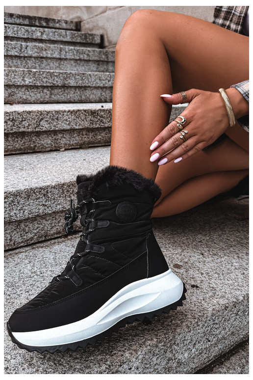 Damen Schneestiefel mit Plattform und Fell schwarz Big Star