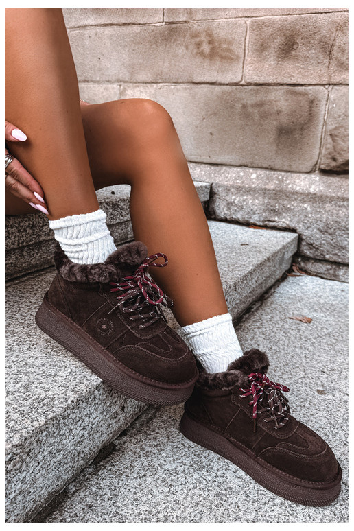 Faux-Suede Schneestiefel für Damen mit Schnürsenkeln Big Star UU274312 in Schokoladenfarbe