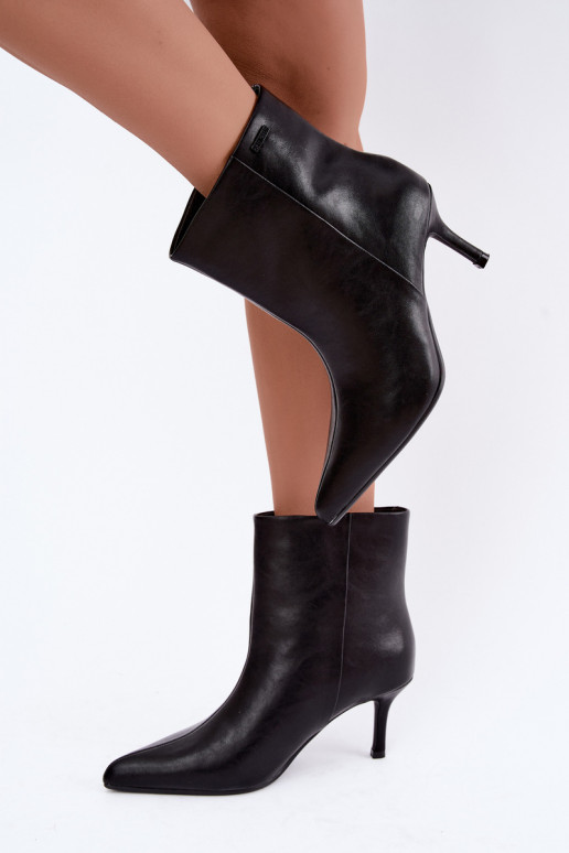 Stiefeletten mit dünnen Absätzen und Isolierung, zum Hineinschlüpfen Big Star UU274494 schwarz