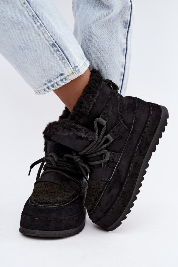 Schwarze Schnürstiefel für den Winter auf Plattform Coraliah 2