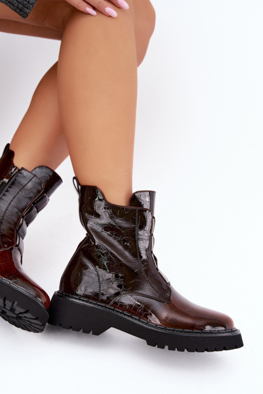 Isolierte Damenstiefeletten mit Lackeffekt T.Sokolski Z26-501 braun
