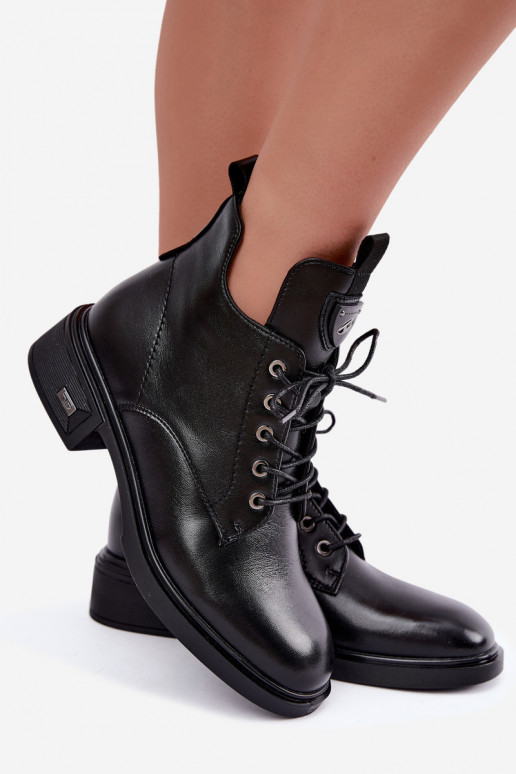 Leder Stiefeletten mit Ornamenten Vinceza 133145 in schwarzer Farbe