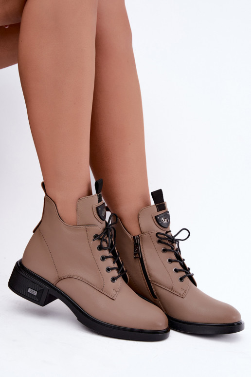 Leder Stiefeletten mit Ornamenten Vinceza 133145 in Sandfarbe
