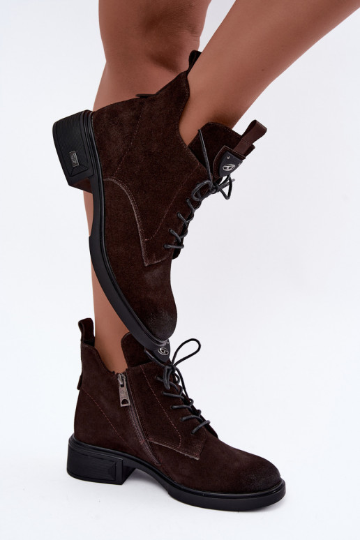 Wärmende Stiefel aus Kunstveloursleder mit Ornamenten Vinceza Czekolado
