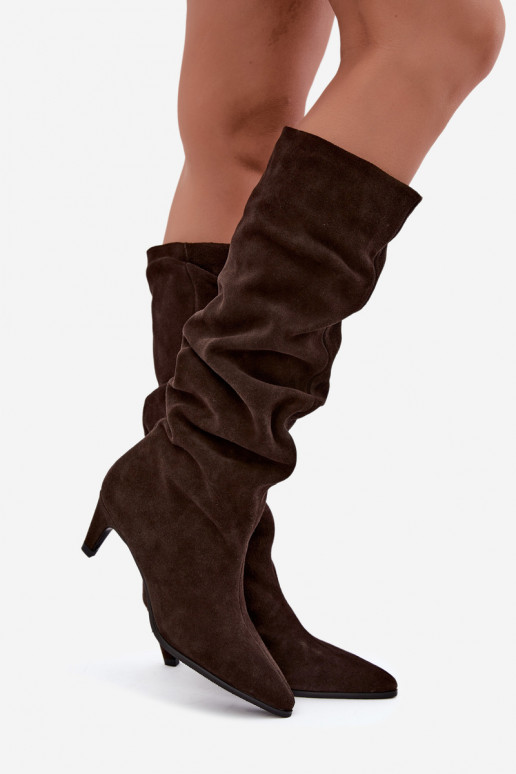 Faux-Suede gefütterte kniehohe Stiefel Slouchy mit Absätzen Vinceza 89167 in Schokoladenfarbe