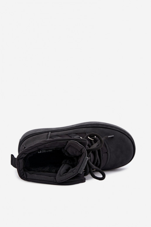 Schnürstiefel für den Winter mit Plateau Big Star UU274189 in schwarzer Farbe