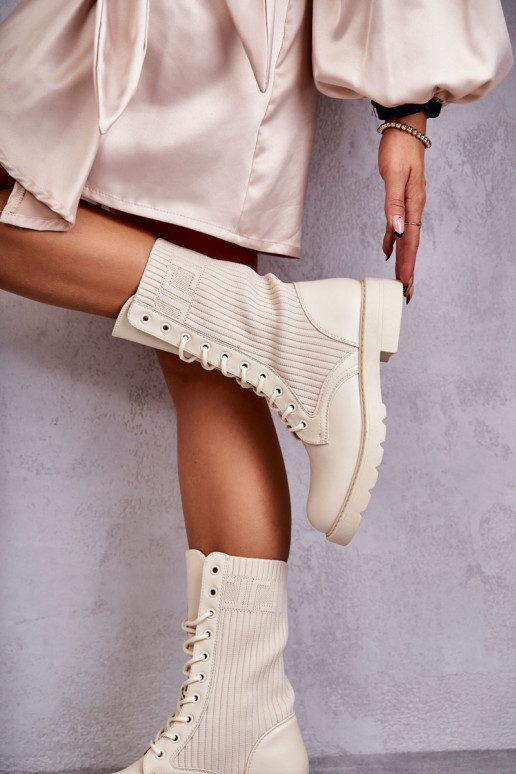 Damen Stiefeletten mit Socken-Schaft und breiten Absätzen in sandfarbener Ausführung Liam