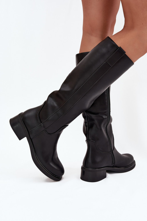Damen Stiefel mit niedrigem Absatz in schwarzer Ausführung Averna