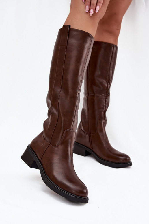 Damen Stiefel mit niedrigem Absatz in brauner Ausführung Averna