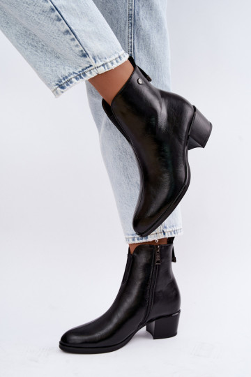 Isolierte Stiefeletten Klocke Vinceza 58654 in schwarzer Farbe
