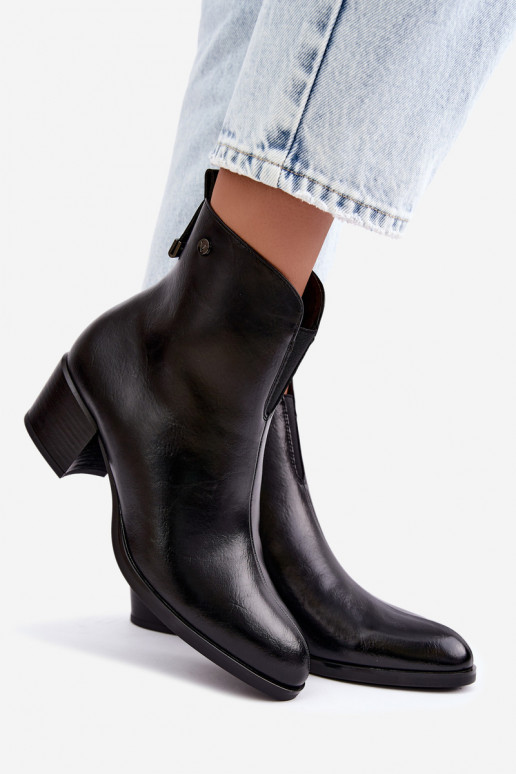 Isolierte Stiefeletten Klocke Vinceza 58654 in schwarzer Farbe