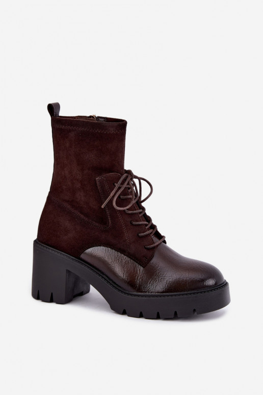 Damen-Stiefeletten auf klobigen Absätzen isoliert in schokoladenfarbener Farbe Vinceza 58665