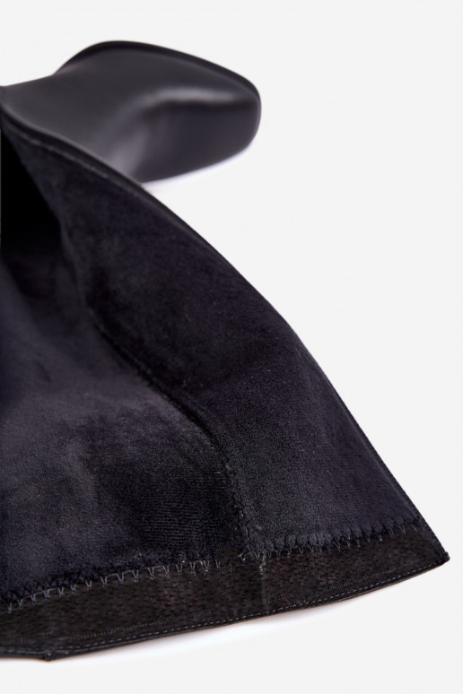 Isolierte schwarze Leder-Kniehohe Stiefel mit Absätzen und Schnallen Sergio Leone KZ-31