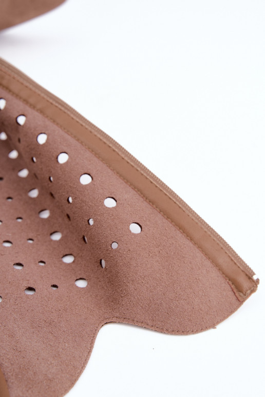 mit durchbrochenen Elementen Stiefel Klocke braune Farbe Kireya